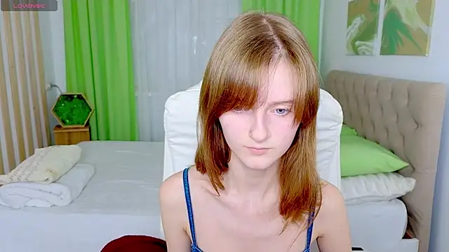 Miss Alisa  online show from February 13, 3:19 pm