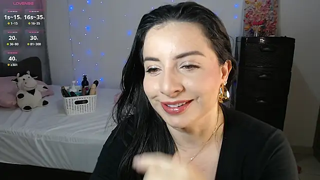 Snapshot of Karlinlive chatting on December 21, 10:00 am Karlinlive online show from December 21, 10:00 am