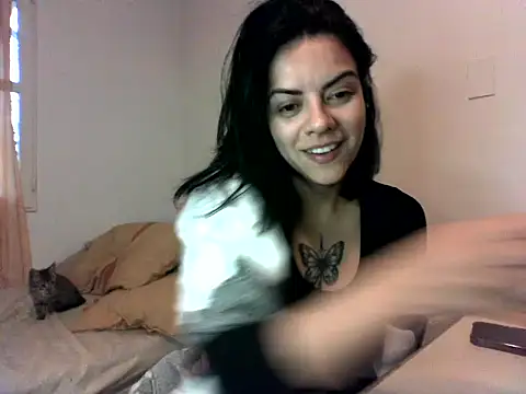 luluclark69 online show from May 16, 7:56 pm