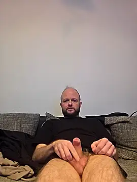 SoftishInflow online show from December 14, 2:22 pm