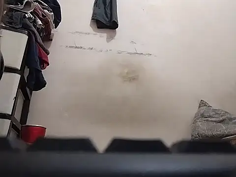 Snapshot of oz22932 chatting on January 16, 3:32 am oz22932 online show from January 16, 3:32 am