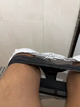 Snapshot of TheDarkDicknight chatting on December 16, 5:56 am TheDarkDicknight online show from December 16, 5:56 am