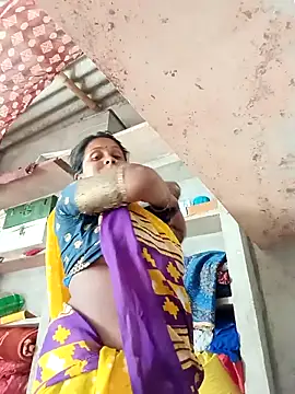 Shreya pandit online show from April 18, 6:17 am