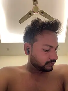 Snapshot of Sexmore21 chatting on December 16, 2:27 am Sexmore21 online show from December 16, 2:27 am