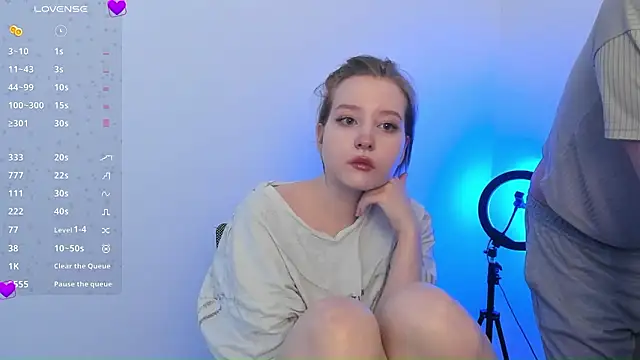 Stella MoonLight online show from February 10, 6:17 am