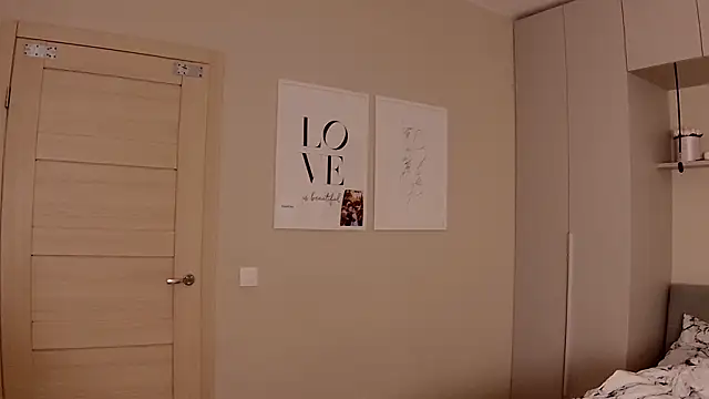 Snapshot of janeLoveSweetHeart chatting on March 5, 7:21 pm janeLoveSweetHeart online show from March 5, 7:21 pm