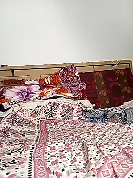 Snapshot of vickitelugu69 chatting on December 20, 9:38 am vickitelugu69 online show from December 20, 9:38 am