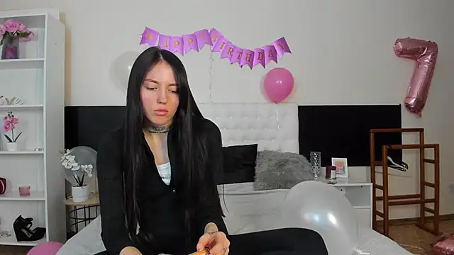 AdrianaCult online show from February 28, 1:23 pm