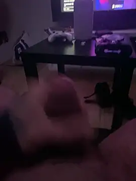 huffies cam online show from December 18, 12:49 am