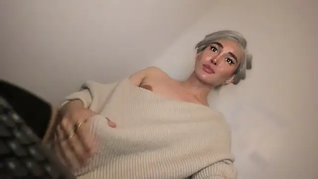 mxshemale ladyboy online show from April 8, 3:12 pm