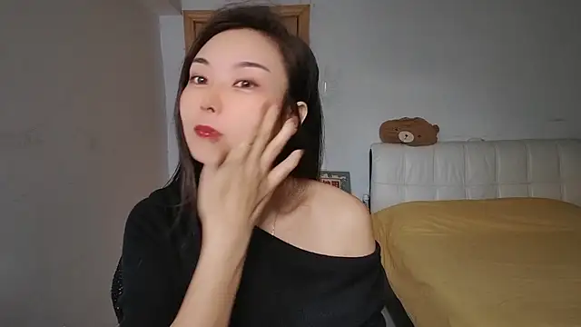 ViVian-Li online show from December 23, 1:25 am