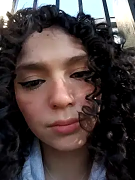 Snapshot of MapeDiamond chatting on January 19, 12:53 pm MapeDiamond online show from January 19, 12:53 pm