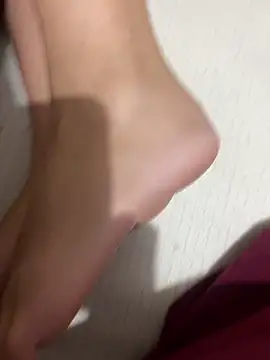 pampam nifetinha online show from April 15, 2:07 am