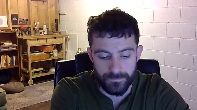 Snapshot of TenFifty1050 chatting on December 16, 2:22 pm TenFifty1050 online show from December 16, 2:22 pm