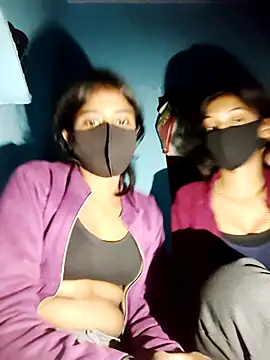 Snapshot of Aaradhya-Rani chatting on December 22, 8:17 pm Aaradhya-Rani online show from December 22, 8:17 pm