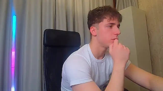 KellenWest online show from March 16, 5:44 am