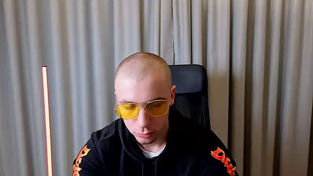 KellenWest online show from March 28, 5:29 am