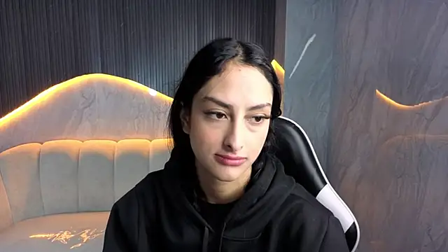 Tifany Tx online show from April 2, 12:36 pm