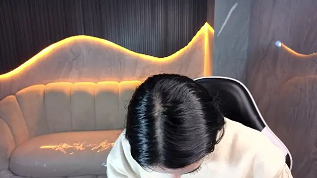 Tifany Tx online show from April 3, 12:36 pm