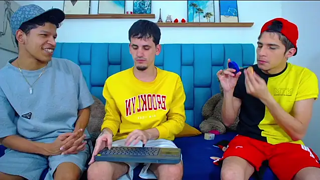 Snapshot of boy_Dirty_X chatting on March 5, 6:04 pm boy Dirty X online show from March 5, 6:04 pm