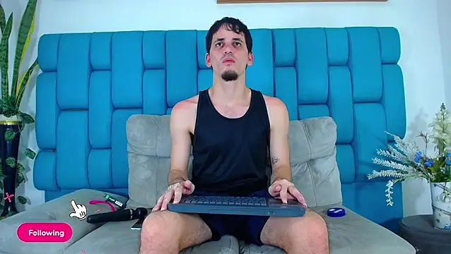 Snapshot of boy_Dirty_X chatting on March 27, 5:13 am boy Dirty X online show from March 27, 5:13 am