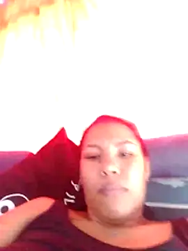 Snapshot of aNicoll chatting on December 17, 5:08 pm aNicoll online show from December 17, 5:08 pm