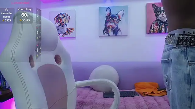 Snapshot of Owen_JP chatting on January 13, 8:03 pm Owen JP online show from January 13, 8:03 pm