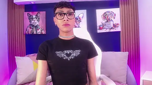 Snapshot of Owen_JP chatting on March 5, 8:05 pm Owen JP online show from March 5, 8:05 pm