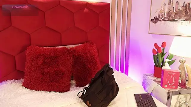 Snapshot of Owen_JP chatting on April 11, 3:11 am Owen JP online show from April 11, 3:11 am