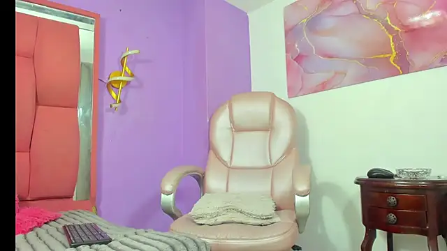 partyts online show from February 4, 8:58 pm