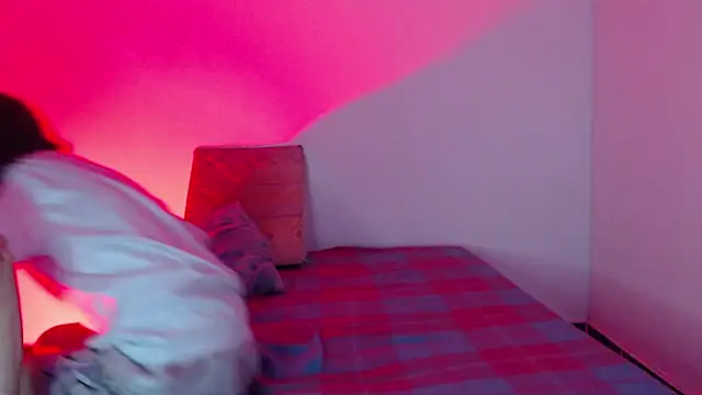 cirosky elchicopolla online show from February 7, 3:21 am