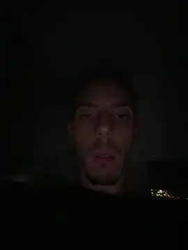 Snapshot of churra23 chatting on February 17, 12:40 am churra23 online show from February 17, 12:40 am