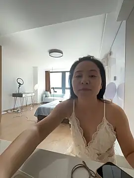 ccyun666 online show from April 7, 1:06 am