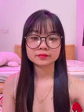    KARA    online show from February 3, 1:26 am