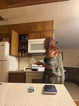 SweeTexasKyn online show from January 11, 2:38 am