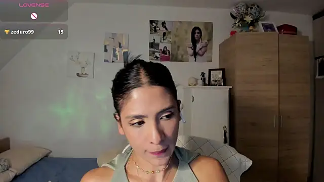 Snapshot of VEROSlen- chatting on July 14, 4:17 am VEROSlen- online show from July 14, 4:17 am