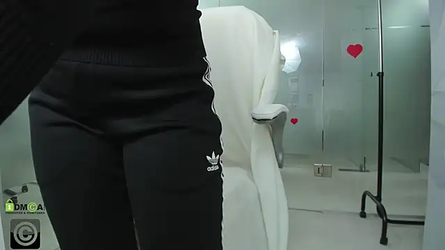 missdominna online show from April 7, 2:56 am