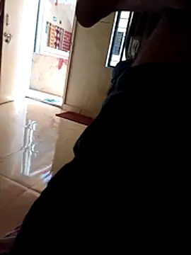 punecouplegroup online show from December 17, 5:46 am