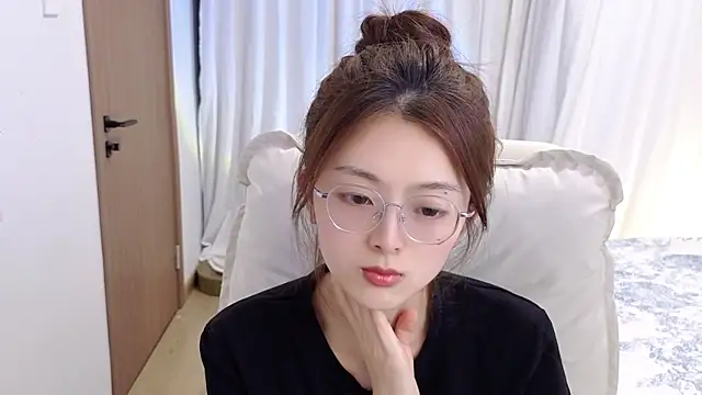 Koikoi    online show from April 15, 3:13 am