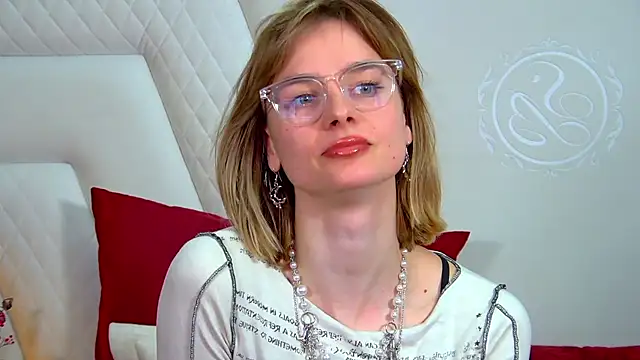 MerlinMeyer online show from March 28, 7:02 pm