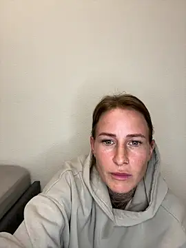 Klarry69 online show from April 15, 7:58 pm