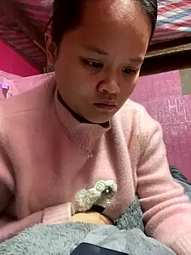 Snapshot of Thanhhuyen001 chatting on December 19, 10:44 am Thanhhuyen001 online show from December 19, 10:44 am