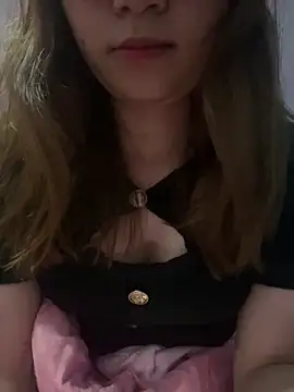 Snapshot of Thanhhuyen001 chatting on June 9, 4:18 pm Thanhhuyen001 online show from June 9, 4:18 pm