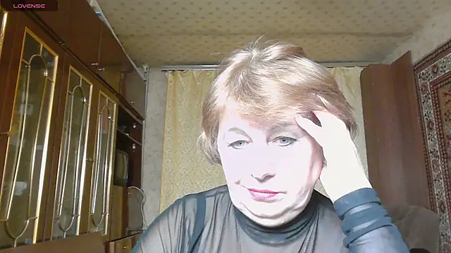 Snapshot of Casey_peach chatting on February 3, 5:18 pm Casey peach online show from February 3, 5:18 pm