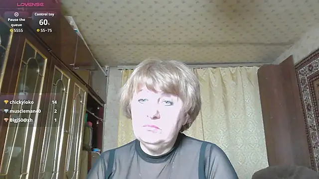 Snapshot of Casey_peach chatting on February 19, 6:26 pm Casey peach online show from February 19, 6:26 pm