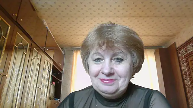 Snapshot of Casey_peach chatting on February 20, 9:00 am Casey peach online show from February 20, 9:00 am