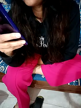 Snapshot of Sofia-111 chatting on February 12, 6:08 am Sofia-111 online show from February 12, 6:08 am