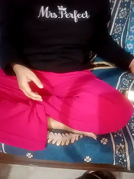 Snapshot of Sofia-111 chatting on February 16, 4:47 pm Sofia-111 online show from February 16, 4:47 pm