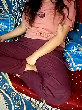 Snapshot of Sofia-111 chatting on February 23, 3:37 am Sofia-111 online show from February 23, 3:37 am