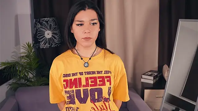 GenaSeidner online show from December 17, 10:32 am